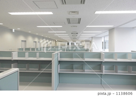 真新しいオフィス 1138606