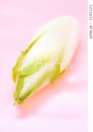 西洋野菜のチコリは食感が良い。 1142121