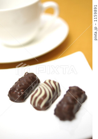バレンタインデーにチョコレートはいかが？ 1159891