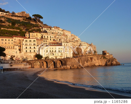 夕刻のアマルフィー 1165286