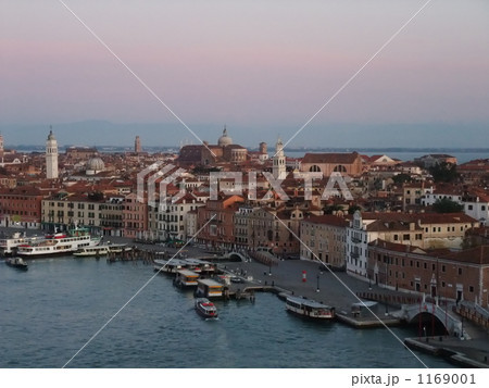 ヴェネツィア ドージェ宮 サン・マルコ広場 ヴェネツィア ドージェ宮 サン・マルコ広場 1169001