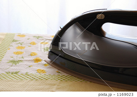 アイロン掛け(ズーム大) アイロン掛け(ズーム大) 1169023