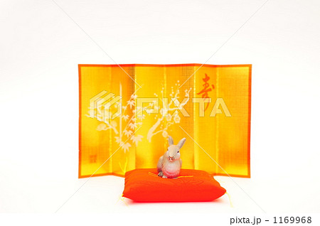 うさぎと金屏風 1169968