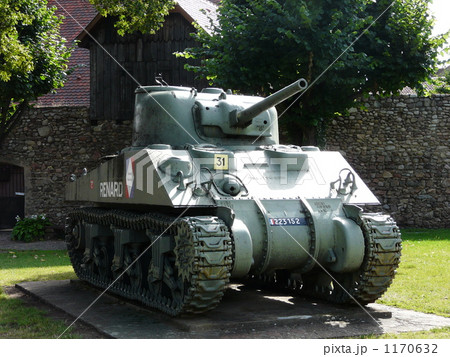 村の戦勝記念碑 1170632