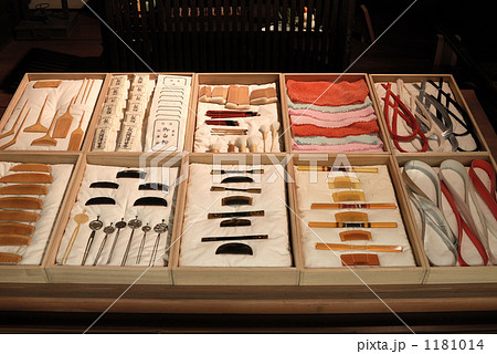 江戸時代の小間物屋の店先 江戸時代の小間物屋の店先 1181014