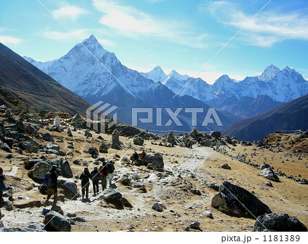 ヒマラヤトレッキング 1181389