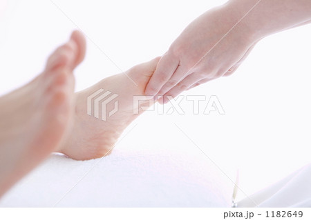 1182649