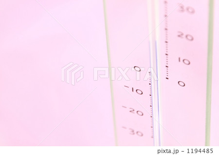 ガラスの温度計＊中心＊ 1194485