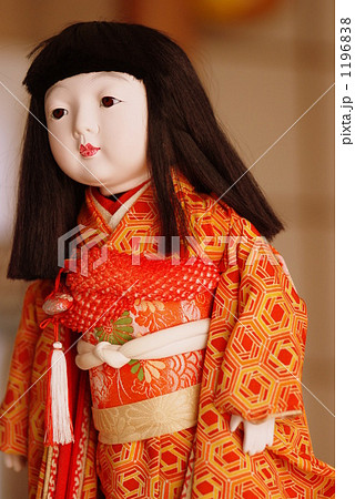 市松人形_左向き 1196838