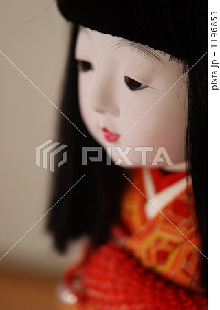 市松人形_左向き 1196853