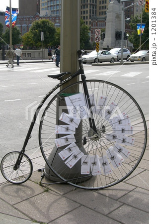 カナダで見つけたレトロな自転車 1201384