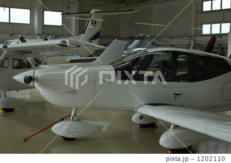小型機 1202110