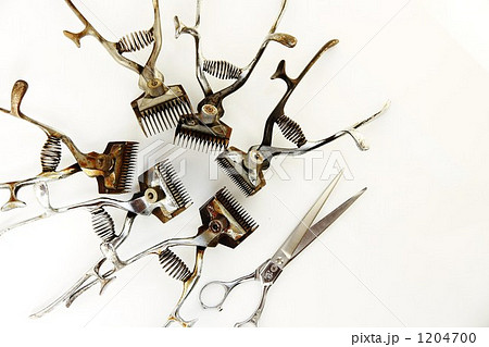 古い時代の理容器具 1204700