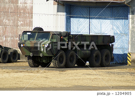 アメリカ陸軍の軍用トラック 1204905