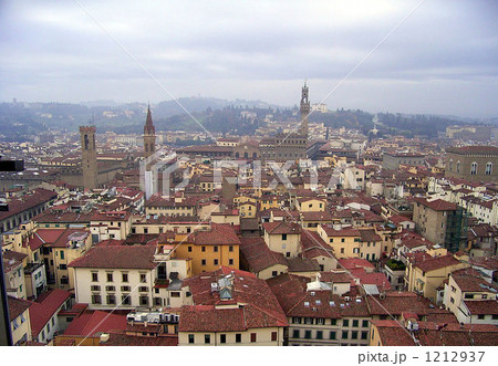 フィレンツェの街並み1 1212937