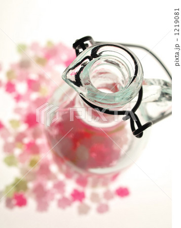 金平糖の入った小壜 1219081