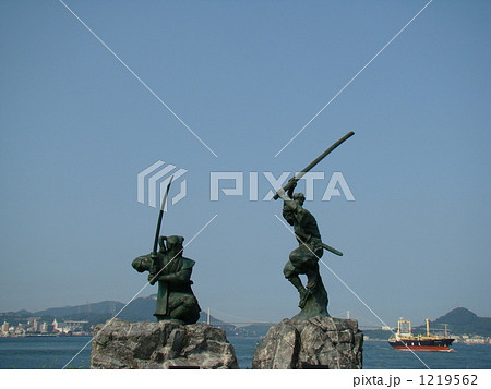 武蔵と小次郎 武蔵と小次郎 1219562