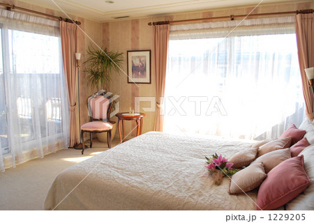 ベッドルーム 1229205