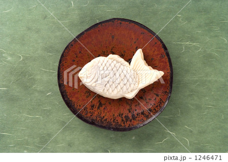 白い鯛焼き 1246471