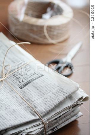 古紙回収 1253019