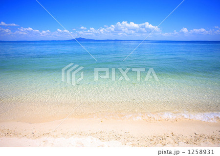 ビーチ 1258931