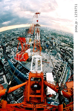 タワークレーン解体相番 1259751