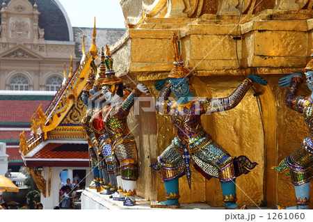 タイ王国 バンコク 王宮(グランドパレス)のクルット達(Krut) タイ王国 バンコク 王宮(グランドパレス)のクルット達(Krut) 1261060