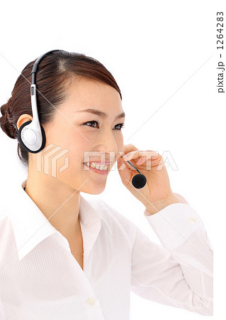 女性オペレーター(白いシャツ) 女性オペレーター(白いシャツ) 1264283