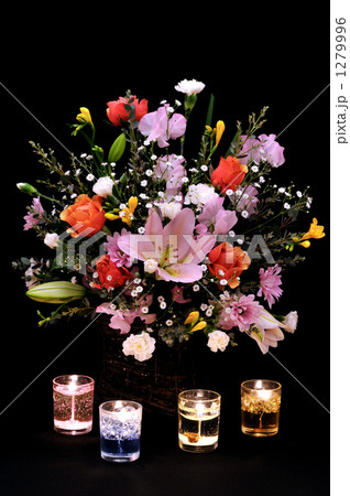 Spring Party Table Arrengement Spring Party Table Arrengement 1279996