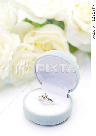 指輪 1281587