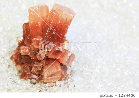 アラゴナイト 1284406