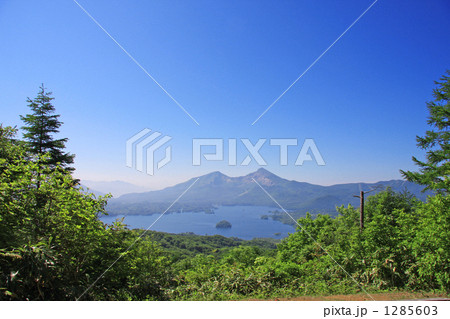 桧原湖と磐梯山（野鳥の森展望台） 1285603