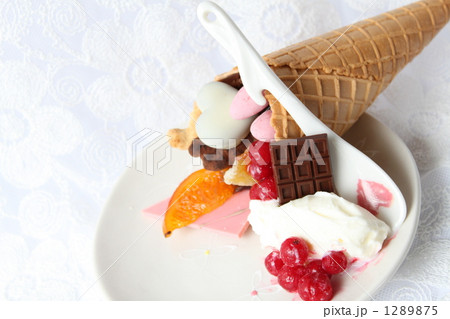 チョコレートパフェ 1289875