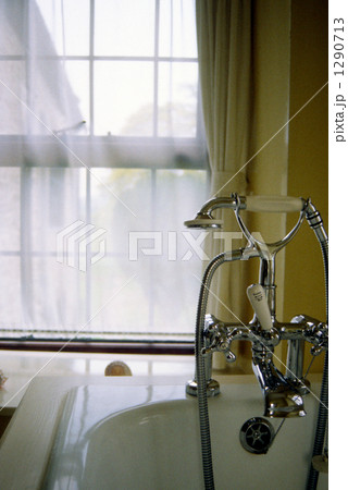 バスルーム 1290713