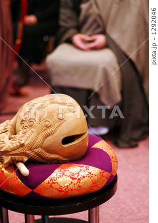 法要の木魚 1292046