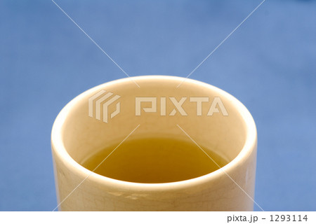 湯呑に入ったお茶 湯呑に入ったお茶 1293114