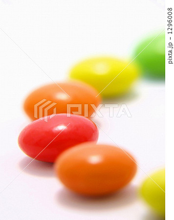 粒チョコレート 1296008