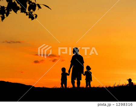 夕焼け親子 1298316