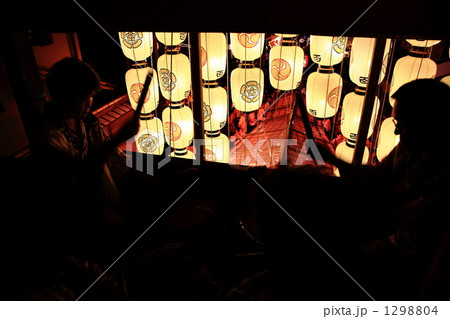 祇園祭の山鉾とお囃子 1298804