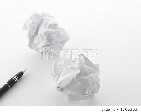 紙くず・ボールペン 1306383