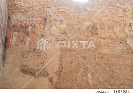 ルクソール神殿の壁画 1307929