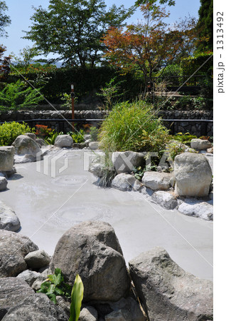 鬼石坊主地獄 別府地獄めぐり 鬼石坊主地獄 別府地獄めぐり 1313492