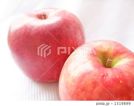赤リンゴ 1319899