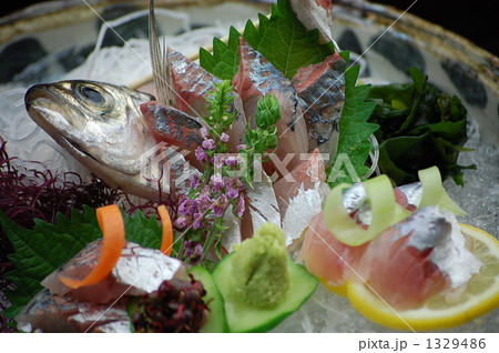 鯵の姿造りです。 鯵の姿造りです。 1329486