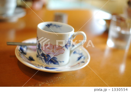 有田焼のコーヒーカップ 1330554