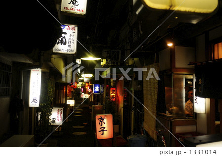 飲み屋街 飲み屋街 1331014