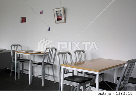 おしゃれカフェのインテリア 1333519