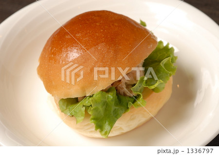 ハンバーガー 1336797