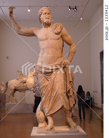 ポセイドン像 ギリシャ の写真素材