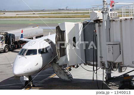 国際空港 1340013